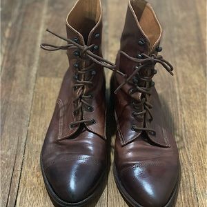 Woman’s 6” tall boot.